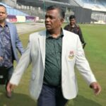 দেশ ছাড়ার গুজবের মধ্যেই সকাল সকাল বিসিবিতে হাজির বুলবুল