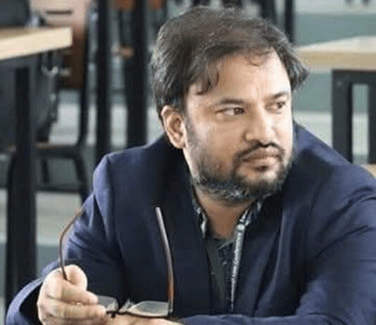 জুলাই গণঅভ্যুত্থানের বিপক্ষে অবস্থান, চবির আওয়ামীপন্থী শিক্ষক আটক