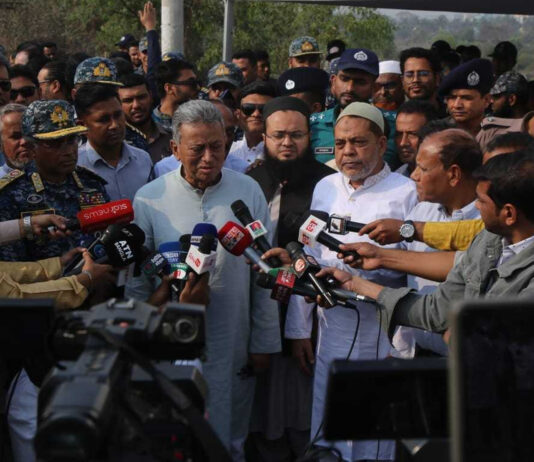 দেশের নাজুক অর্থনীতি পুনরুদ্ধারে ট্যাক্স বাড়াতে হবে: অর্থমন্ত্রী