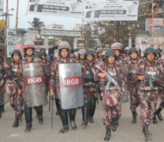 নির্বাচন ঘিরে চট্টগ্রামে ৭১ প্লাটুন বিজিবি মোতায়েন, টহল শুরু