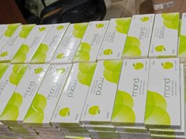 চট্টগ্রাম বিমানবন্দরে ২৭০ কার্টন সিগারেট ও ১৫ স্মার্টফোন জব্দ