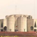 ৩০ সদস্যের মন্ত্রিসভায় থাকছেন ১২ পূর্ণমন্ত্রী, ১৮ প্রতিমন্ত্রী