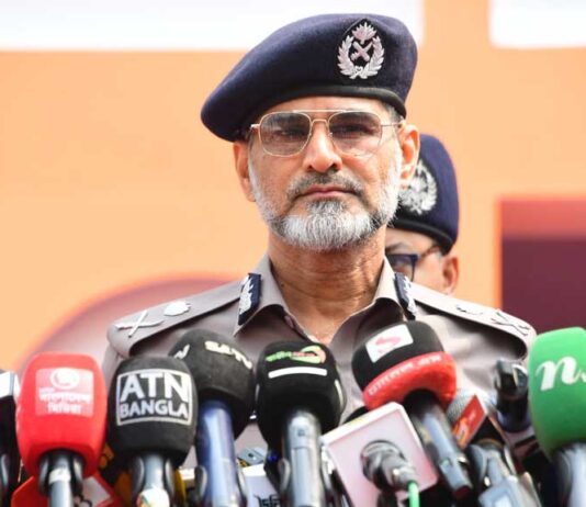 ডিএমপি কমিশনারের দায়িত্বে সরওয়ার