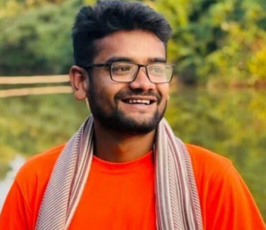 সাতকানিয়ায় ট্রাকচাপায় এক শিক্ষার্থী নিহত