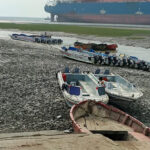 জ্বালানি সংকট : সীতাকুণ্ড–সন্দ্বীপ নৌপথে স্পিডবোট চলাচল বন্ধ