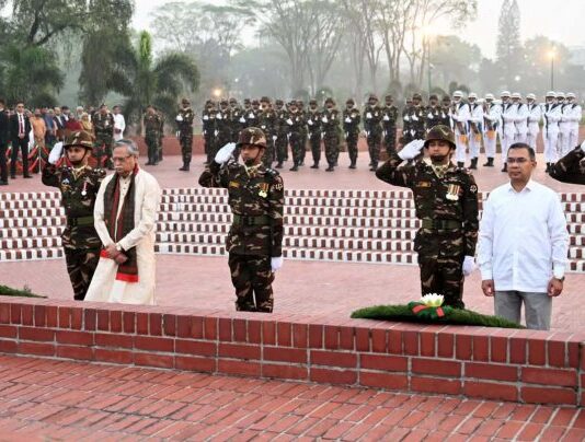 স্বাধীনতা দিবসে জাতীয় স্মৃতিসৌধে রাষ্ট্রপতি ও প্রধানমন্ত্রীর শ্রদ্ধা