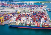 মার্চের ২২ দিনে চট্টগ্রাম বন্দরে ২৫ জাহাজ জ্বালানি খালাস