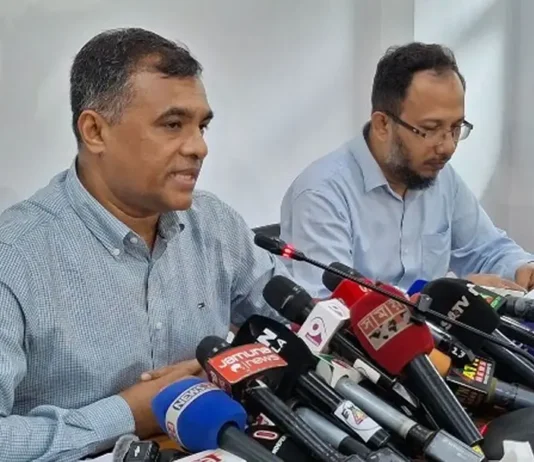 সারাদেশে জ্বালানি তেলের মজুত রয়েছে ১ লাখ ৯৩ হাজার টন