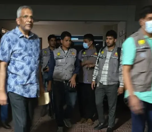 সাবেক সেনা কর্মকর্তা শেখ মামুন খালেদ আটক