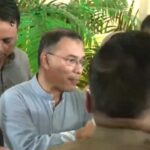 ঈদের শুভেচ্ছা বিনিময় করছেন প্রধানমন্ত্রী