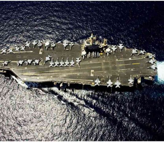 মার্কিন রণতরী আব্রাহাম লিঙ্কনে ব্যালিস্টিক ক্ষেপণাস্ত্র হামলা ইরানের