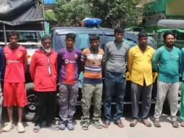 পতেঙ্গায় ফিশিং ট্রলারে মিললো ৫ লাখ ইয়াবা