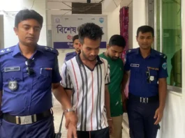 মীরসরাইয়ে ব্যবসায়ীকে কুপিয়ে টাকা ছিনতাই, গ্রেপ্তার ২