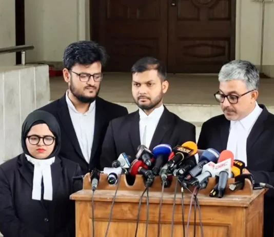 বিচার বিভাগের সরকারের হস্তক্ষেপের অভিযোগে প্রতিবাদ এনসিপির আইনজীবীদের