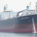 কাতার উপকূলে তেলের জাহাজে আঘাত হানল ইরানের মিসাইল