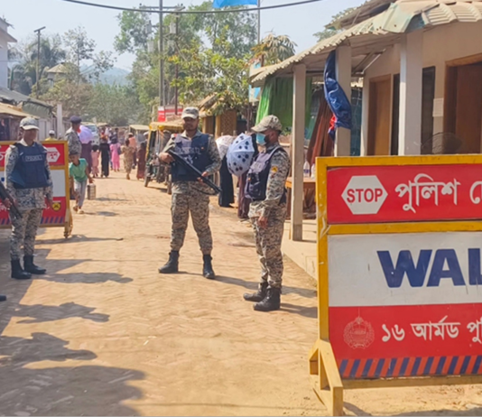 টেকনাফ রোহিঙ্গা ক্যাম্পে গোলাগুলি, নিহত ১