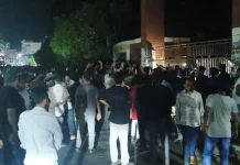 নাসীরুদ্দীন পাটওয়ারীসহ নেতাকর্মীদের থানায় অবরুদ্ধ করে বিএনপির বিক্ষোভ