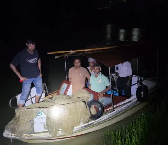 ২৩০০ মিটার অবৈধ জাল জব্দ