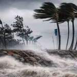 নদীবন্দরে বজ্রসহ ঝড়ের আভাস