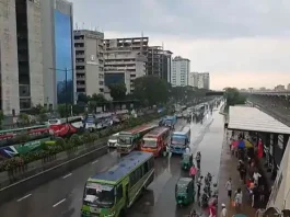 ১৭ অঞ্চলে ঝড়ের আভাস, নদীবন্দরে সতর্কতা