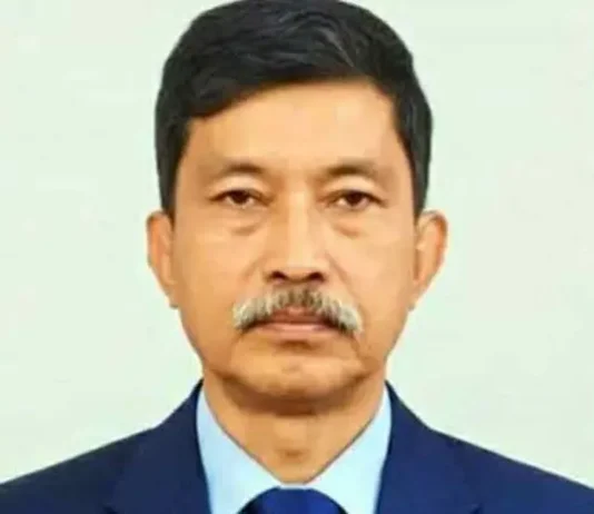 পদত্যাগ করলেন দীপেন দেওয়ান