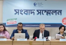 দুদক,মানবাধিকার ও তথ্য কমিশনের ক্ষেত্রে সরকার আত্মঘাতী অবস্থান নিয়েছে