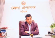 চট্টগ্রামে দুর্যোগের কারণে সব কর্মকর্তা-কর্মচারীর ছুটি বাতিল করলেন ডিসি জাহিদ