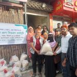 চকরিয়ায় পরিবেশবাদী সংগঠন ধরার উদ্যোগে বন্যাদুর্যোগে ক্ষতিগ্রস্ত পরিবারের মাঝে ত্রাণ বিতরণ