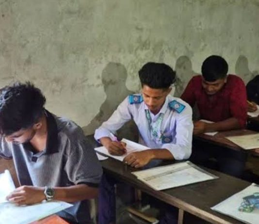চট্টগ্রাম ও রাঙামাটির বুধবারের এইচএসসি পরীক্ষা স্থগিত