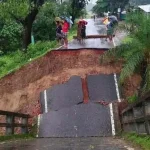 বান্দরবান-রাঙ্গামাটি সড়ক যোগাযোগ বিচ্ছিন্ন