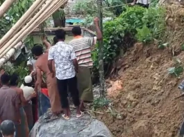 রোহিঙ্গা ক্যাম্পে আবারও পাহাড়ধস, তরুণীর মৃত্যু