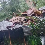 জঙ্গল সলিমপুরে মাটি ধসে ১০ মাসের শিশুর মৃত্যু