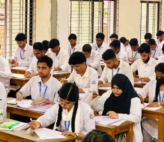 এইচএসসি পরীক্ষা শুরু
