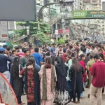 সায়েন্সল্যাব ছেড়ে শিক্ষা বোর্ড অভিমুখে শিক্ষার্থীরা, পথে পুলিশি বাধা
