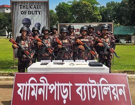 খাগড়াছড়িতে বিজিবির সঙ্গে চোরাকারবারিদের গোলাগুলি