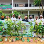 ‘ঔষধি গ্রাম’ গড়ার প্রত্যয়ে ফটিকছড়িতে শাহ্ এমদাদীয়ার বৃক্ষরোপণ ও চারা বিতরণ কর্মসূচি