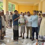 সাতকানিয়ায় বন্যার্তদের পাশে সিস্টেম গ্রুপ