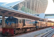 চট্টগ্রাম-কক্সবাজার রুটে আজ থেকে ট্রেন চলাচল স্বাভাবিক
