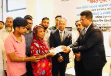 শিপইয়ার্ডে ‘শূন্য প্রাণহানি’ নিশ্চিতের তাগিদ চট্টগ্রাম ডিসির