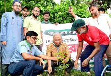 চবি রোভার স্কাউটের উদ্যোগে বৃক্ষরোপণ কর্মসূচি
