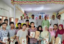 মেধাবীদের সম্মান দিল বাঁশখালীর মাস্টার নজির আহমদ ট্রাস্ট