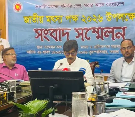 মাছ-মুরগি ফিডে ক্ষতিকর উপাদান : দুই মাস সময় দিলো সরকার