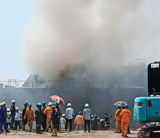সীতাকুণ্ডে শিপইয়ার্ডে ভয়াবহ বিস্ফোরণ, নিহত ৩