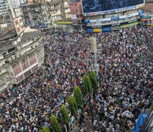 সেদিন উৎসবমুখর ছিল চট্টগ্রাম