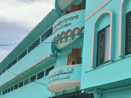 বাবুনগর মাদ্রাসায় হেফাজতের শীর্ষ আলেমদের সঙ্গে বৈঠকে প্রধানমন্ত্রী