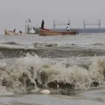 সমুদ্রবন্দরে ৩ নম্বর সতর্ক সংকেত