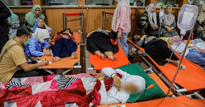 Children from Sidoarjo East Java at a regional general hospital-768x402