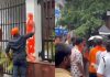 শুভেন্দুর হুঁশিয়ারির পর আনন্দবাজার পত্রিকা অফিসে হামলা