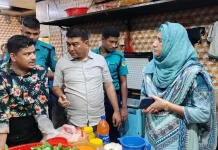 রেস্তোরাঁয় তেলাপোকা-মেয়াদোত্তীর্ণ মোরব্বা
